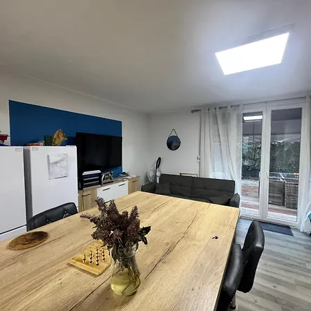 Privee Dans Maison Avec Jardin Potager